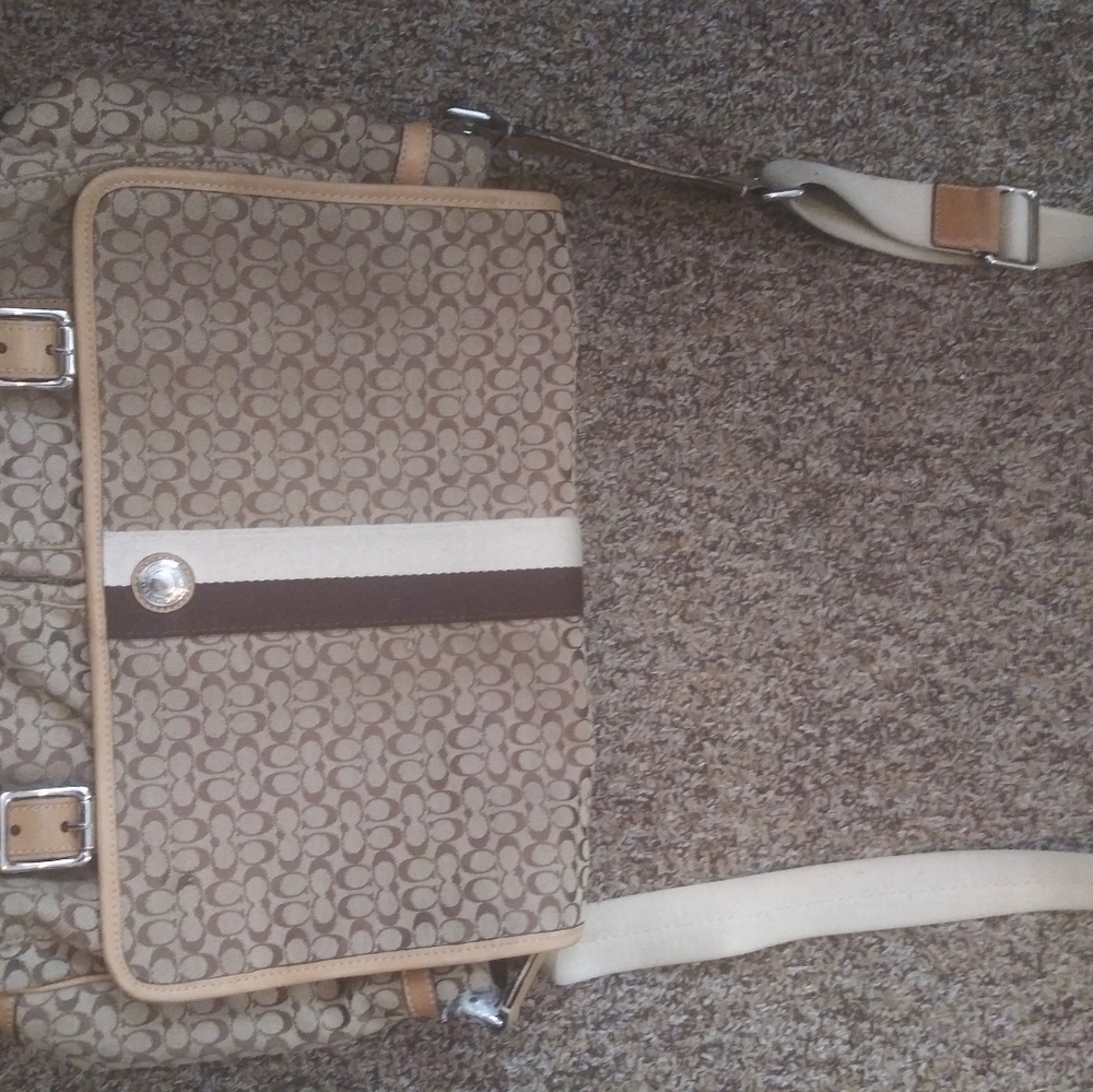Coach messenger bag